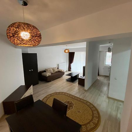 Apartament Stefan Apartment Орадеа Екстериор снимка