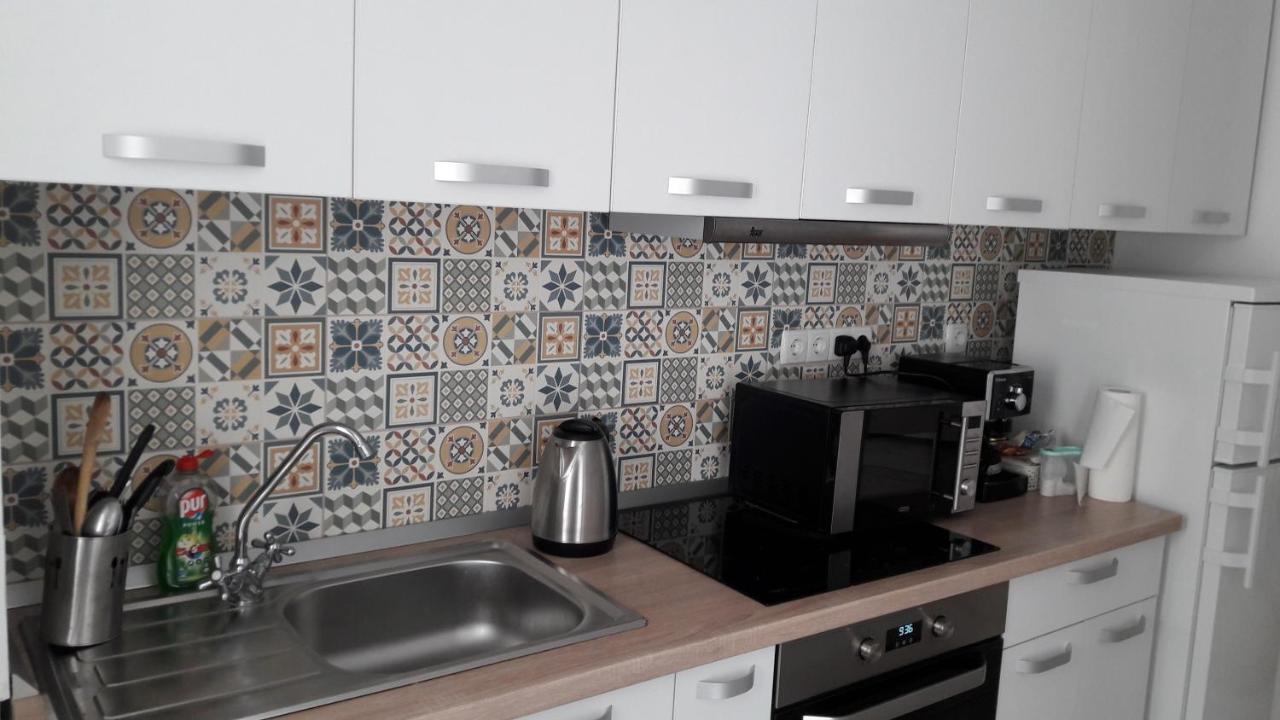 Apartament Stefan Apartment Орадеа Екстериор снимка